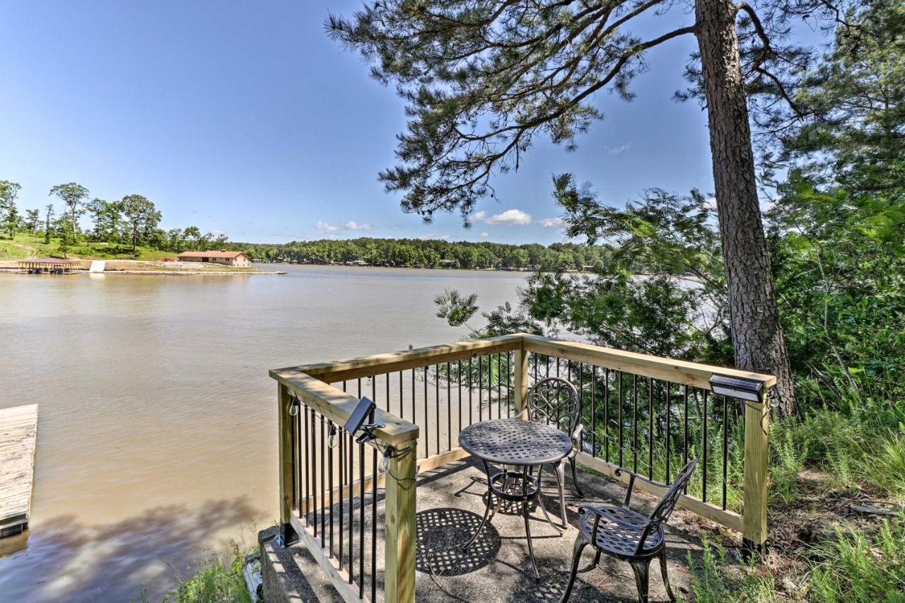 Luxury Hot Springs Oasis On Lake With Private Dock! Exterior photo